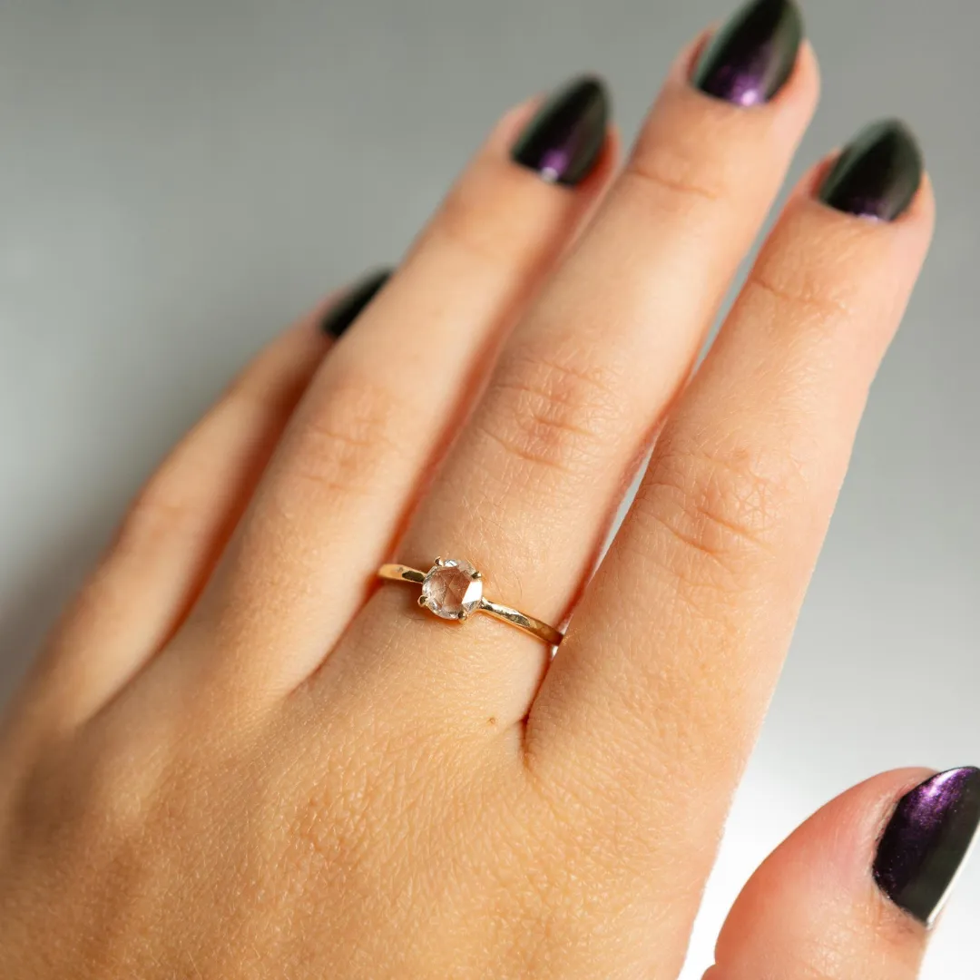 /public/photos/live/rose cut ring (3).webp